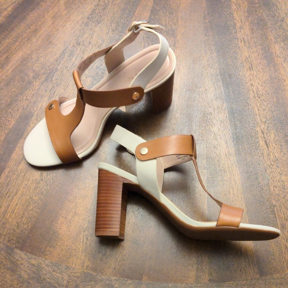 Preston & York “Faye” Leather Block Heel Sandals Tan White Slingback Size 9M NWO